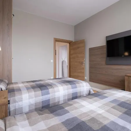 Stylish Gem 2br With Ac