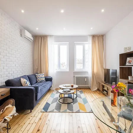 아파트 Stylish Gem 2br With Ac 소피아